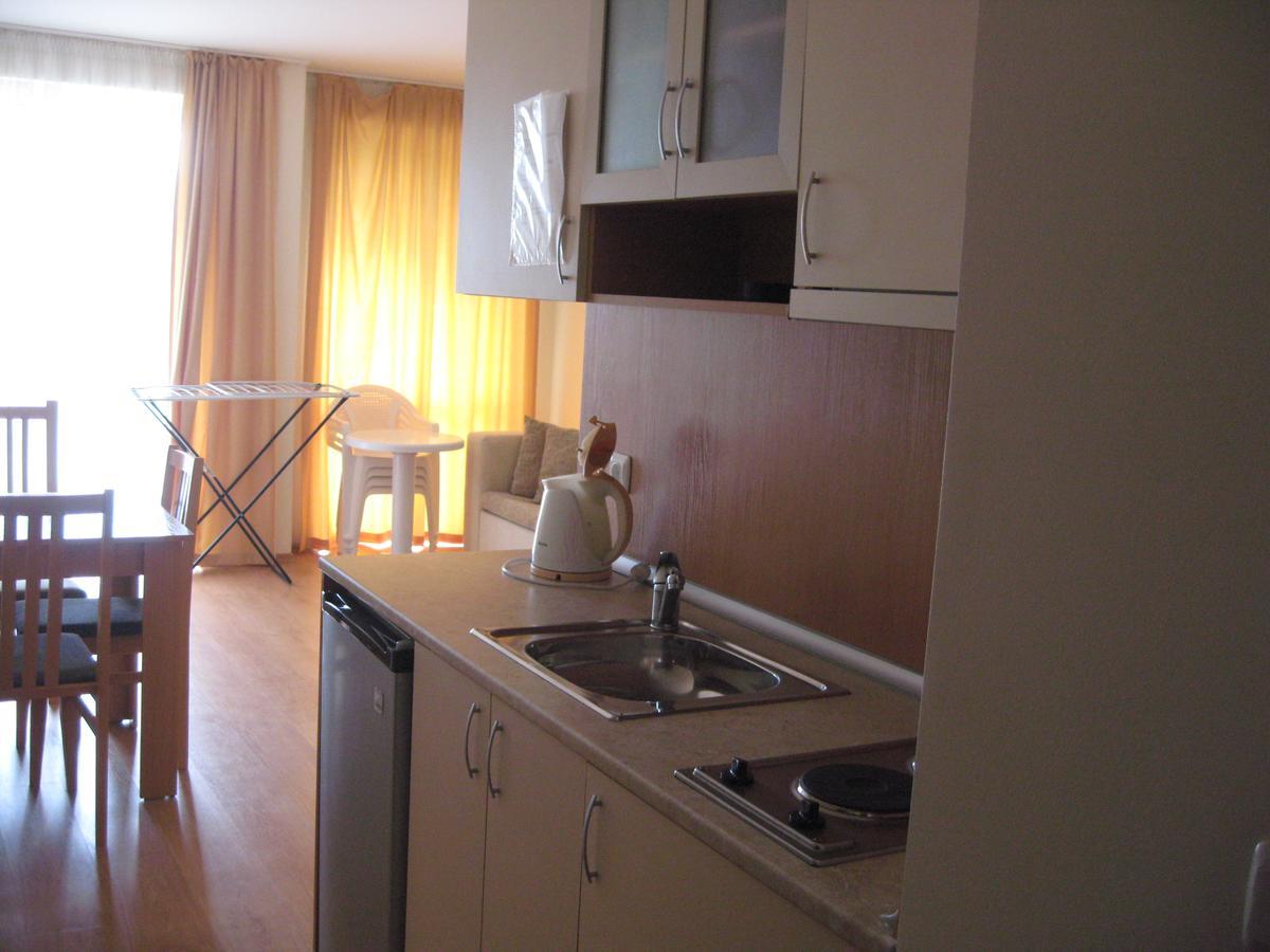 Chateau Aheloy Hotel Pomorie Exterior foto